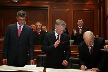 Kosova’nın Bağımsızlık ilanının 18. yılı bugün kutlanıyor