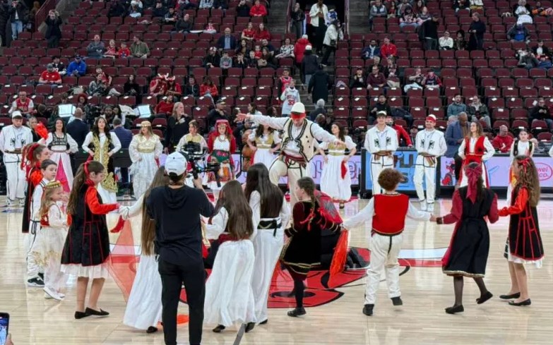 Arnavut Sanatı NBA tarihinde ilk kez sahne aldı