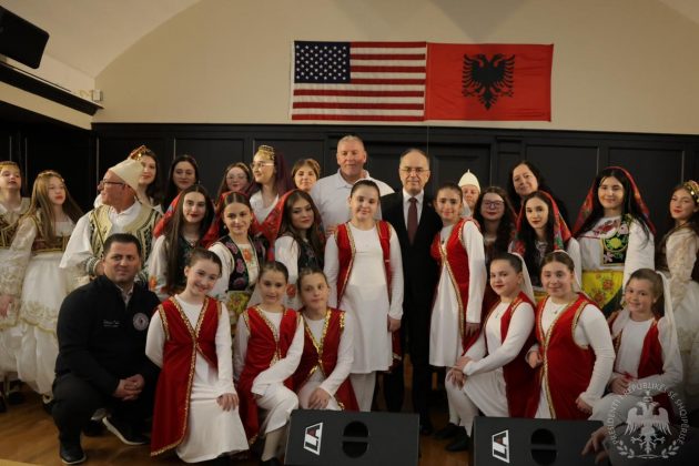 Begaj Boston’u ziyaret etti, diasporanın rolünü ve Arnavut-Amerikan tarihî ilişkilerini vurguladı