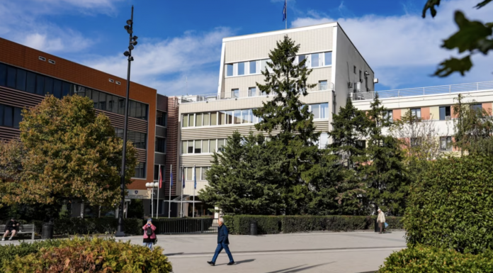 Kosova’daki partiler, süre dolmak üzereyken yeni cumhurbaşkanı konusunda