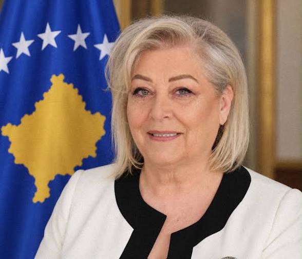 Arnavutluk’tan Kosova’nın yeni Cumhurbaşkanına tebrik mesajı