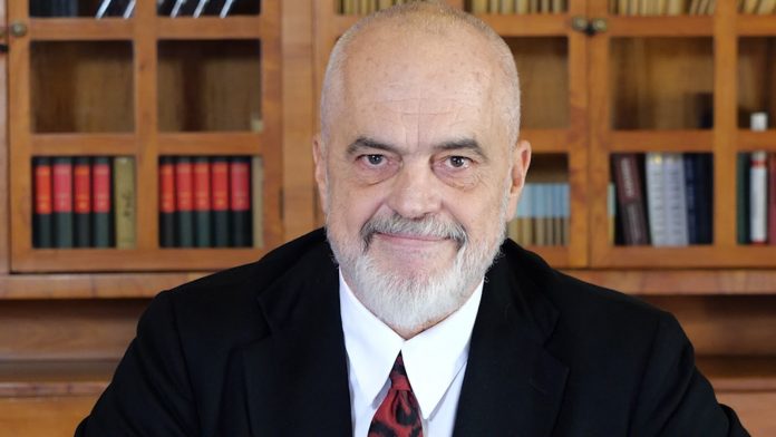 Rama: Devlet bütçesi 10 milyar avro eşiğini aşıyor; hızlı ekonomik dönüşümün yarattığı toplumsal uçurumları azaltacağız