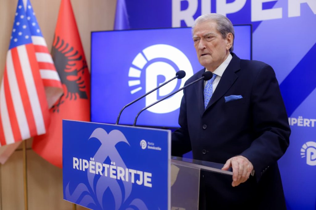 Berisha: Demokrat Parti, üniversitelileri ve lise öğrencilerini desteklemek amacıyla cumartesi günü ulusal protesto çağrısı yapıyor