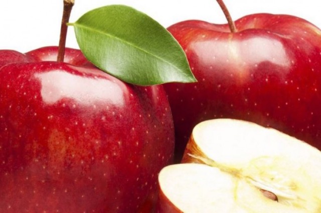 Një mollë në ditë është e shëndetshme – po nëse i hani tre?