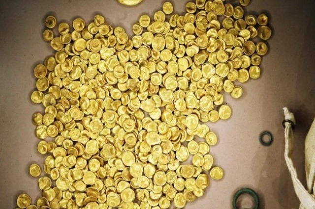 Hajdutët vjedhin një grumbull monedhash ari kelte me vlerë rreth 1.6 milionë euro  nga një muze në Gjermani