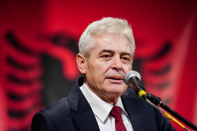 Ali Ahmeti i sigurt: Më 28 janar do të ketë kryeministër shqiptar në Maqedoni