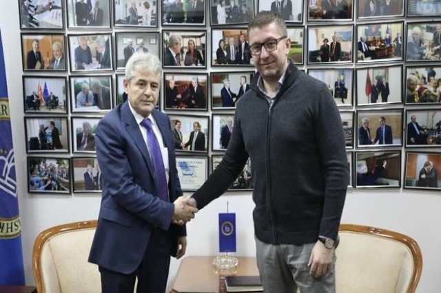 “Ligji për gjuhët” – Ahmeti letër Mickoskit: Keqkuptimet ndëretnike do sjellin pasiguri