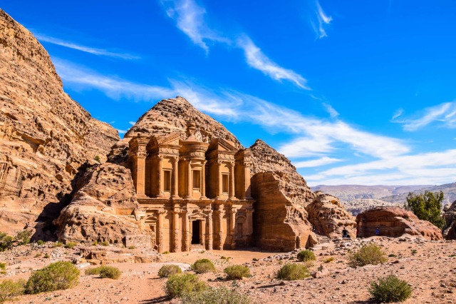 Arsyet pse ndërtesat historike iu deshën kaq shumë kohë për t’u ndërtuar