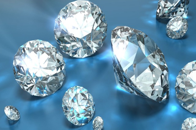 Studimi: Mërkuri ka një shtresë diamanti deri në 18 km të trashë