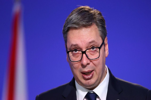 Vuçiq: Nuk do ta nënshkruajmë kurrë pavarësinë e Kosovës