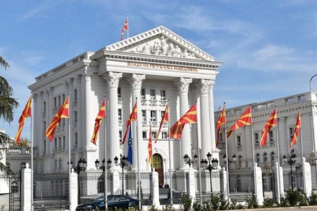 Maqedonia e Veriut, VMRO-DPMNE nis bisedimet me koalicionin e partive opozitare shqiptare VLEN për qeverinë  e re