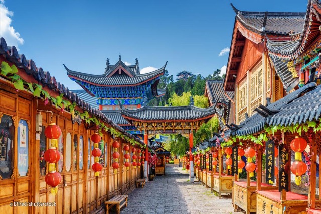 Lijiang ka një ndërthurje të natyrës me arkitekturën e lashtë