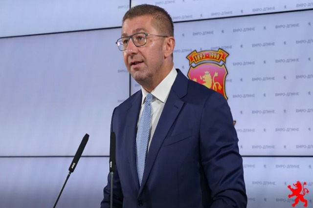 Qeveria e re në Maqedoninë e Veriut, Mickoski prezanton në Kuvend përbërjen e kabinetit dhe programin