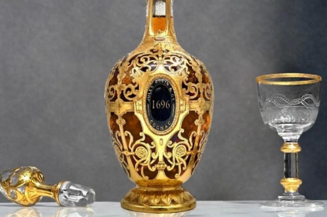 Shishja e konjakut e vitit 1696 konfirmohet si më e vjetra në botë