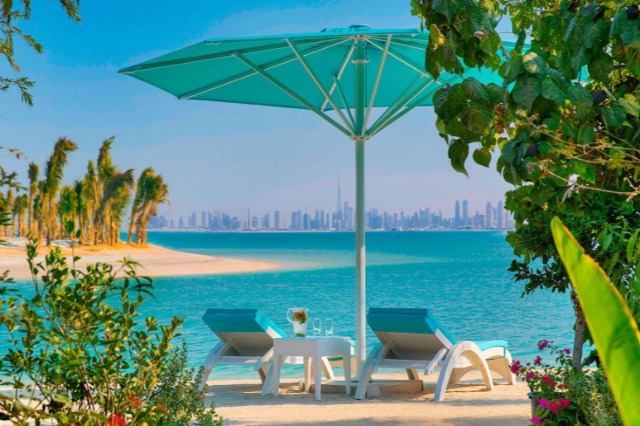 FOTO/ Ishulli luksoz i Dubait, dera e çdo dhome të çon në një plazh privat