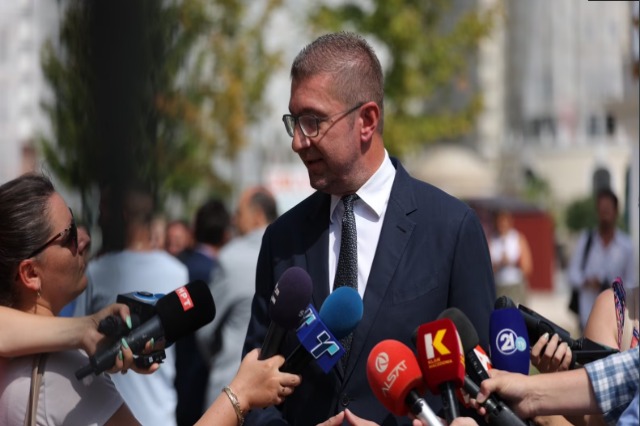 Kryeministri Mickoski kërkon durim për procesin e integrimit e MV në BE