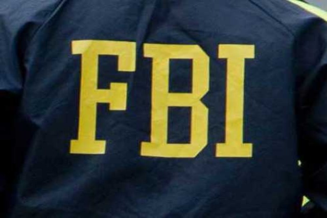 FBI heton mbi telefonat që po mashtrojnë votuesit e shteteve kyçe