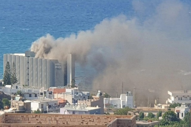 Greqi, zjarr i madh në një hotel në Kretë