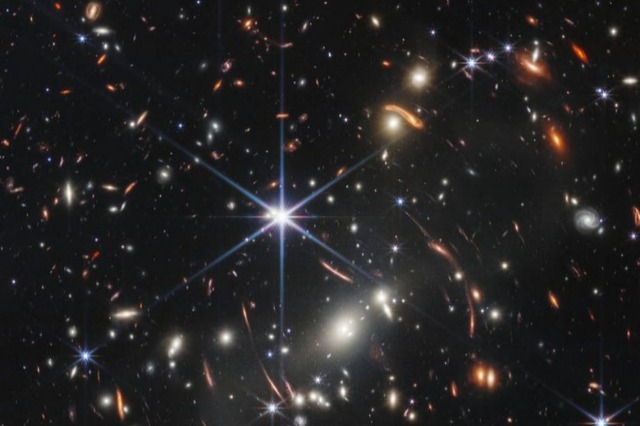 NASA fotografon pjesën më të largët dhe të vjetër të universit deri më sot