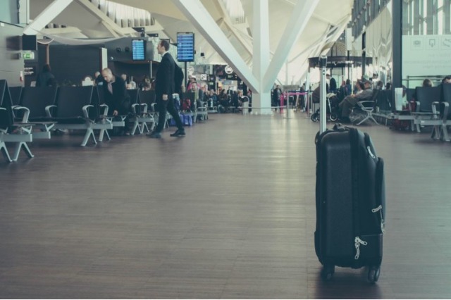 Gjërat që nuk duhet t’i blini kurrë në aeroport