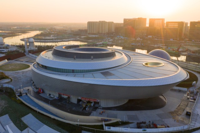 Planetariumi më i madh në botë do të hapet në Shangai