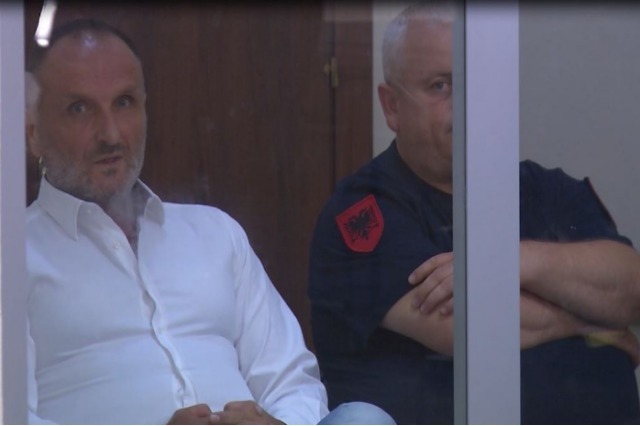 I dënuar me 21 vite burg për vrasjen e Azem Hajdarit, Gjykata e Lartë lë në burg Izet Haxhinë