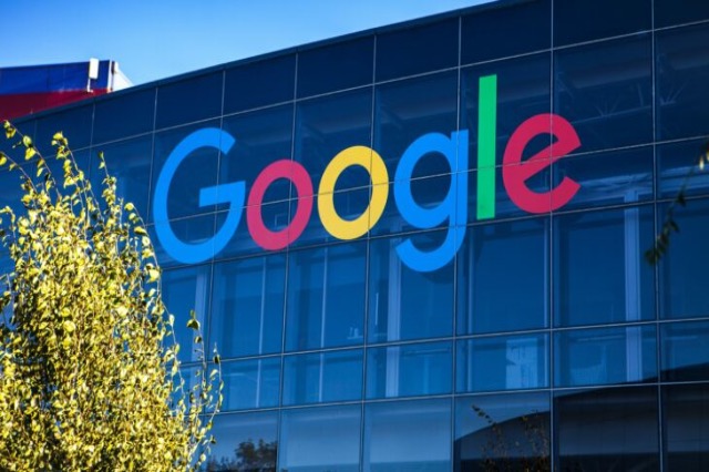 Pas dy vitesh pandemi, Google rikthen punonjësit në zyra