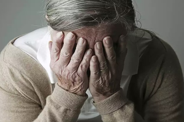 Njihuni me ilaçin që ngadalëson Alzheimerin me 60%, studiuesit: Diagnoza e hershme, vendimtare