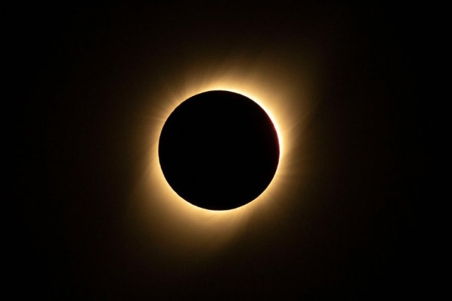 Më 26 Maj qielli do të sjellë supriza, një eklips total hënor