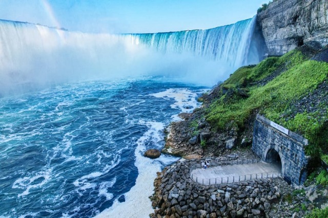 FOTO/ I “varrosur” prej vitesh, hapet për vizitorët tuneli i madh poshtë Ujëvarës së Niagarës