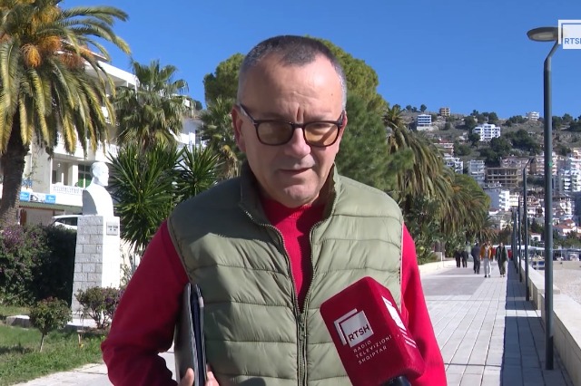 I verbri që bën jetë digjitale – Aleksandër Lala ndihmon edhe persona të tjerë me aftësi të kufizuara