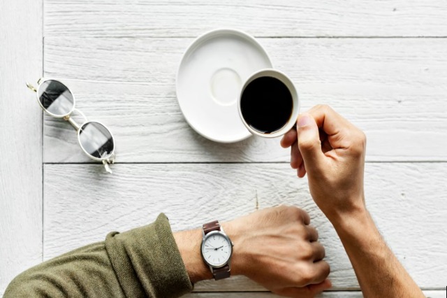 Cila është koha më e mirë për të pirë kafe?