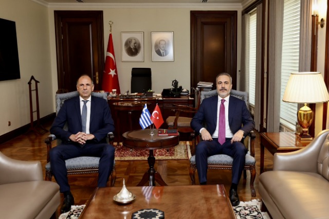 Marrëdhëniet greko-turke, ministrat e jashtëm takohen sot në Bruksel