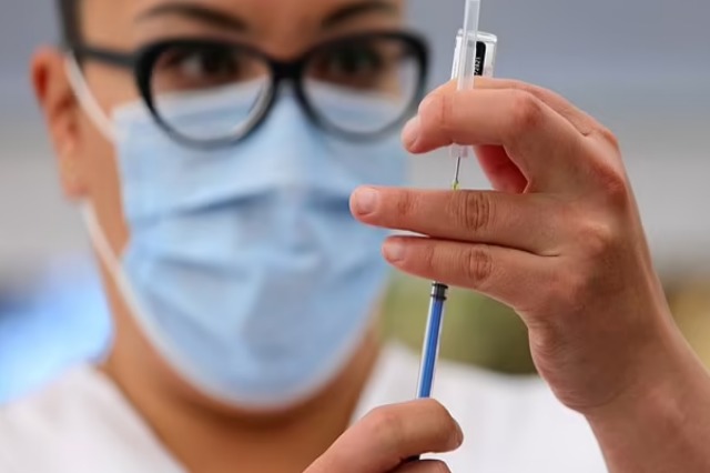 Pfizer: Vaksina kundër kancerit mund të jetë gati në 2030