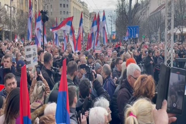 Vazhdon vala e protestave në Serbi
