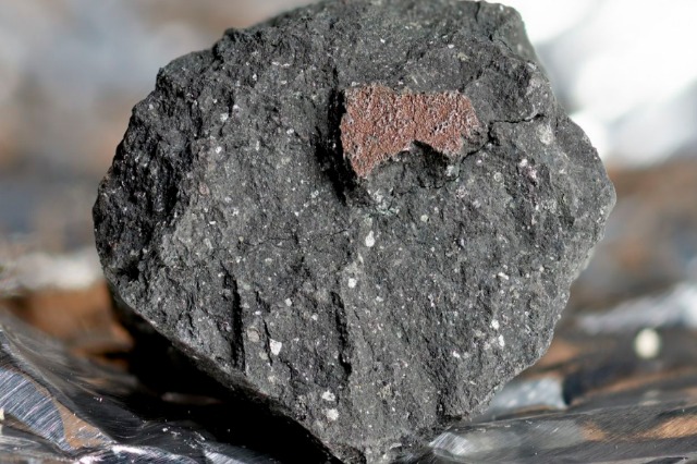 Nga erdhi uji në Tokë? Studiuesit gjejnë meteoritin që mund të ketë përgjigjen