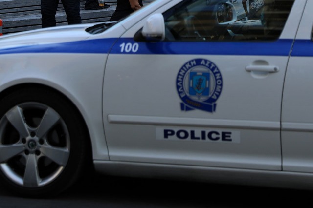 Sekuestrohet drogë në portin e Pireut