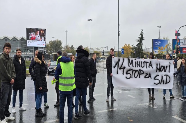 Protesta në Novi Sad dhe Beograd, pas incidentit vdekjeprurës në stacionin hekurudhor