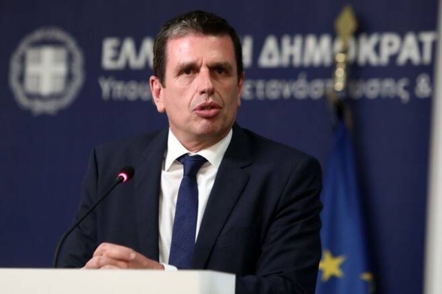 Ministri grek i Emigrimit: Janë larguar shumë shqiptarë, duan rroga më të mira
