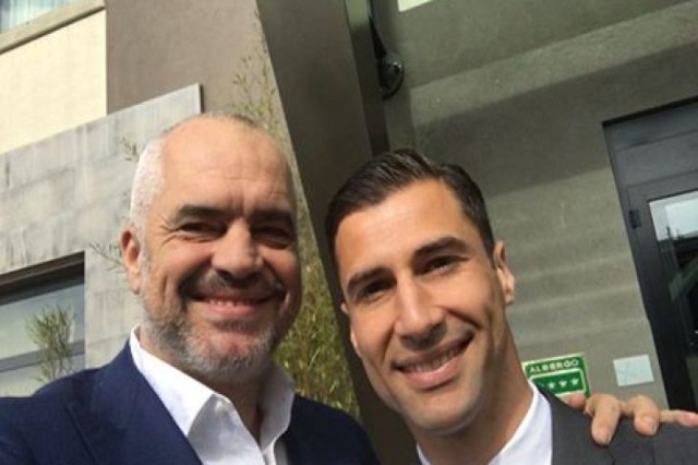 Lorik Cana “i hyn” politikës, kërkon votën e Diasporës për Shqipërinë