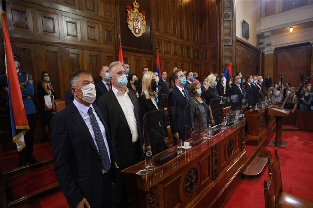 Serbi, formohet qeveria e re