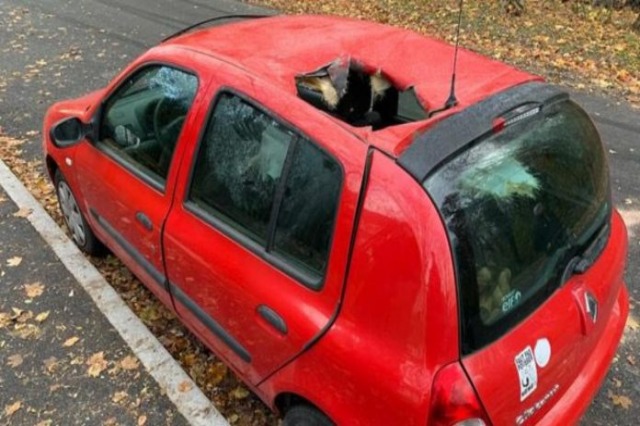 Strasburg, rënia e një meteoriti shkatërron një makinë