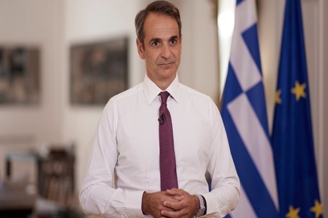 Mitsotakis: Vaksinim i detyrueshëm për personelin shëndetësor publik dhe privat