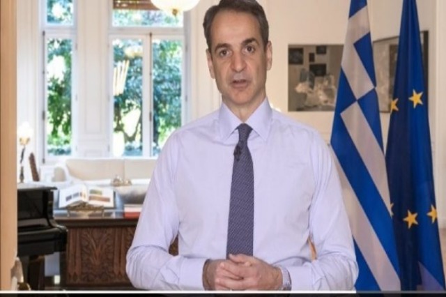 Mitsotakis: Masat antiCOVID-19 për udhëtimin nuk do të hiqen për Pashkë