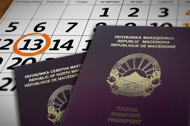 Parlamenti maqedonas shtyn në 31 dhjetor vlefshmërinë e patentave me “Maqedoni”
