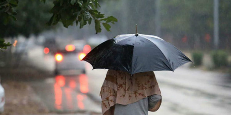 Dita e sotme me reshje shiu dhe shtrëngata, ulen ndjeshëm temperaturat