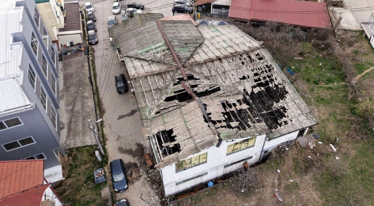Thellohet bilanci i viktimave! Shkon në 60 numri i personave që humbën jetën nga zjarri në RMV