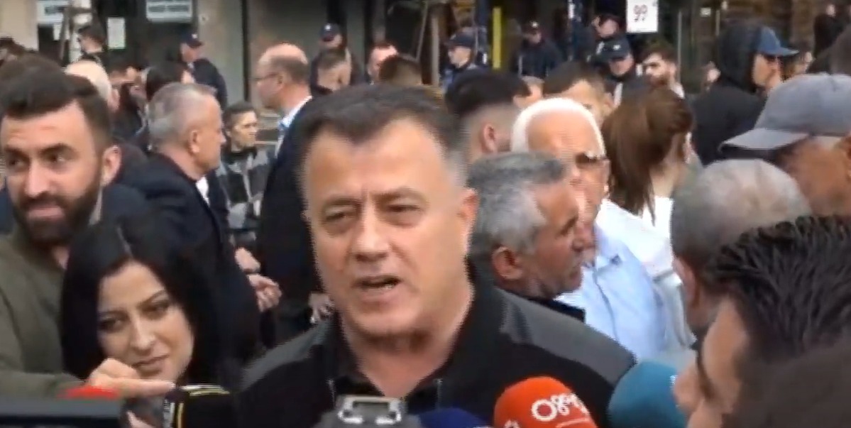 Mbështetës të PD-së protestojnë për zgjedhjet parlamentare të 11 majit, të cilat i konsiderojnë si të manipuluara