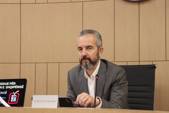 KQZ: Nuk lejohet në qendrat e votimit prania e personave të paautorizuar dhe më mjediset rrotull tyre