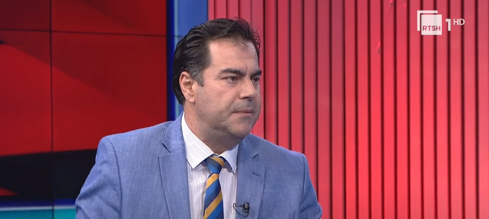 Shella: Sali Berisha duhet të nxjerrë përgjegjësitë e veta, ka prekur afatet e skadencës politike